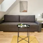 Rooftop Apartment With Free Parking & Balcony & Ac