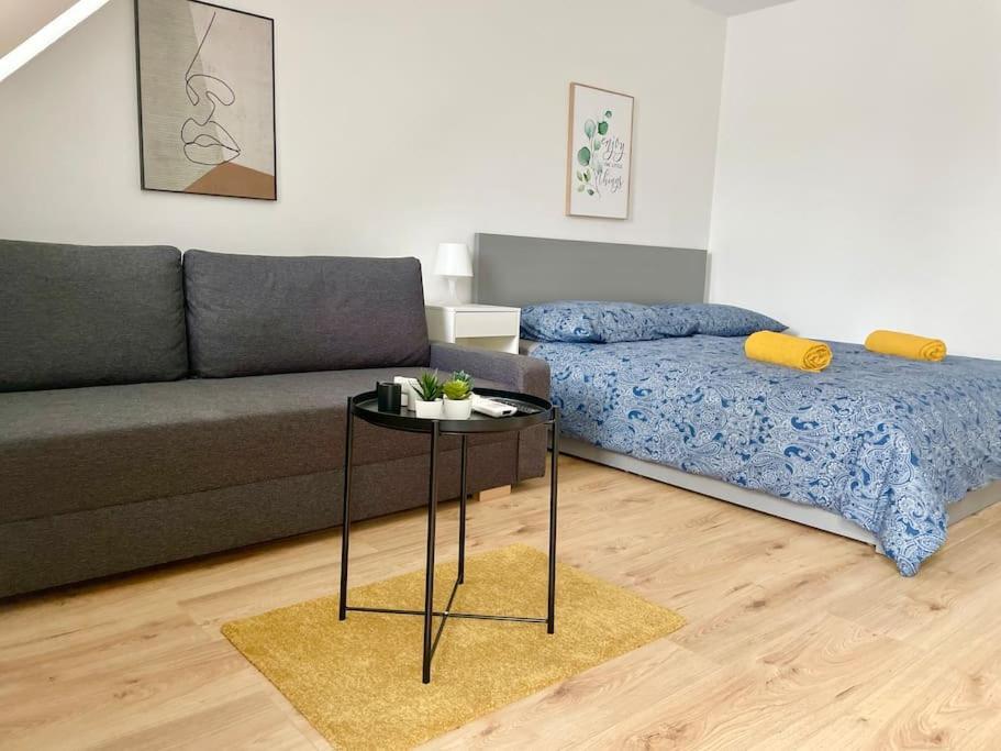 Apartment Rooftop With Free Parking & Balcony & Ac