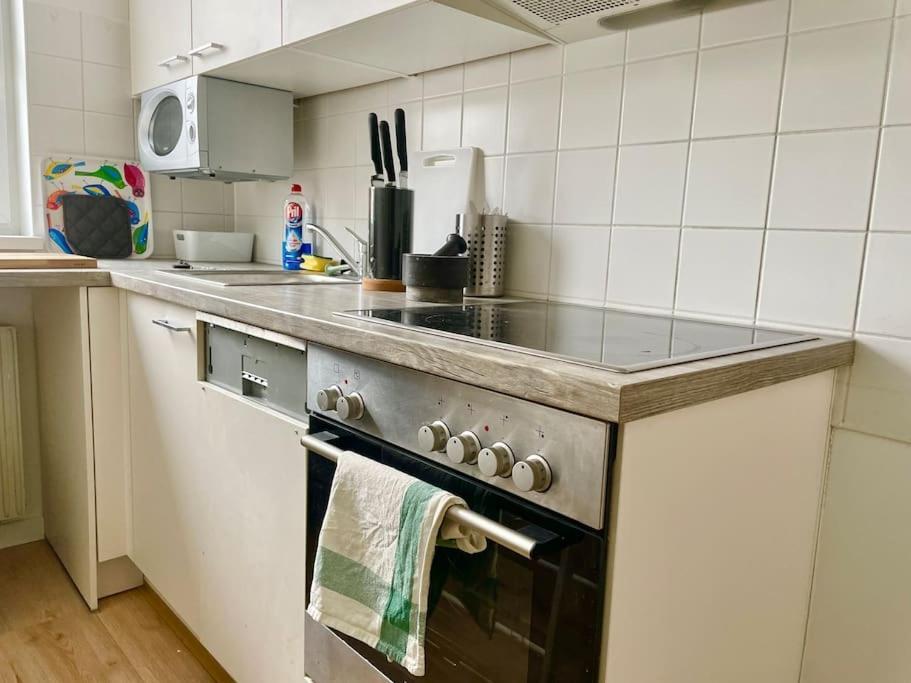 Apartamento Rooftop With Free Parking & Balcony & Ac